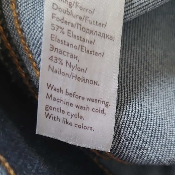 Spanx Two-Tone Raw Hem Cropped Flare Jeans - Size L - Picture 9 of 10